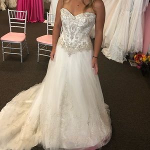 Sweetheart Wedding Dress